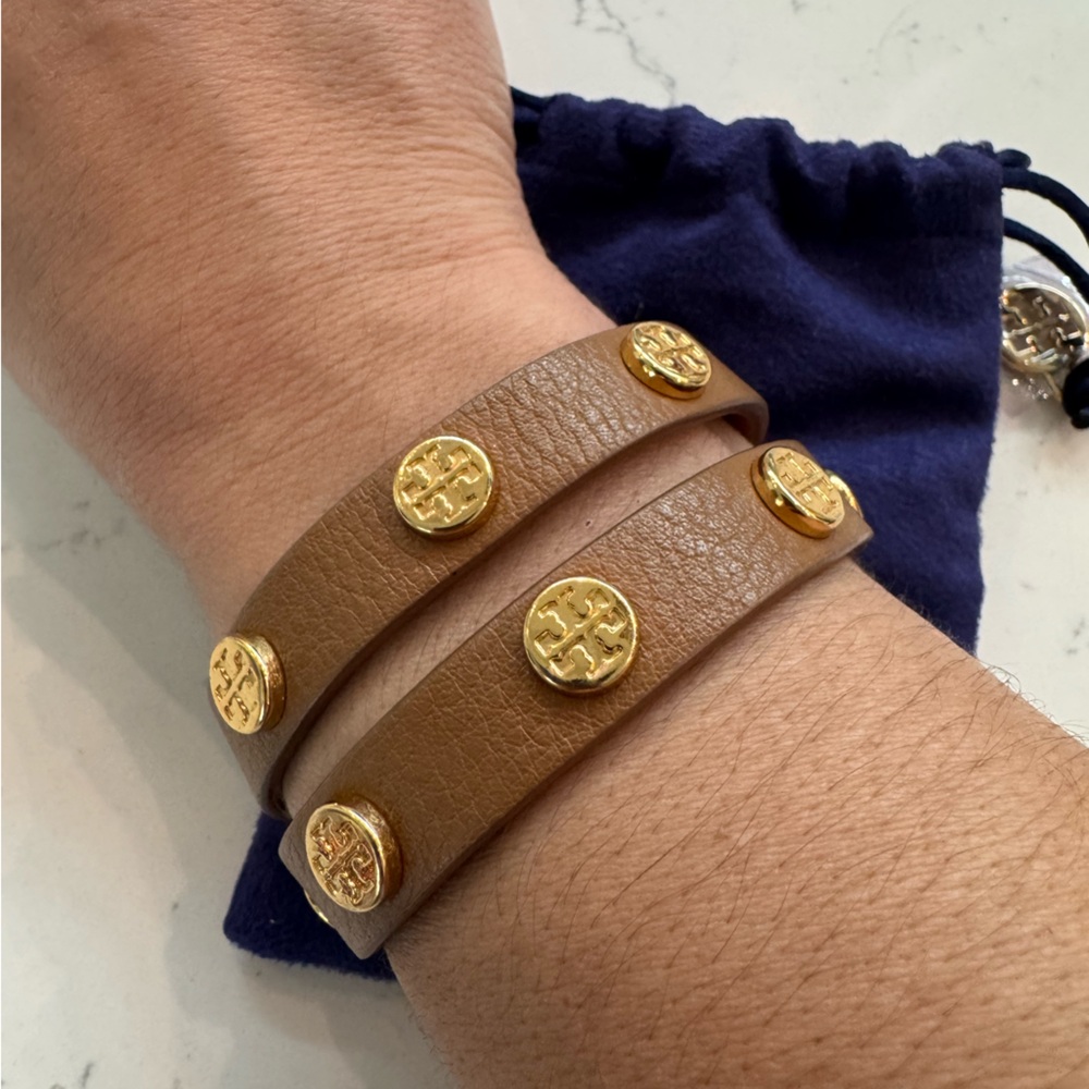 Tory Burch Wrap Around Brown Leather Bracelet.
Color: Brown